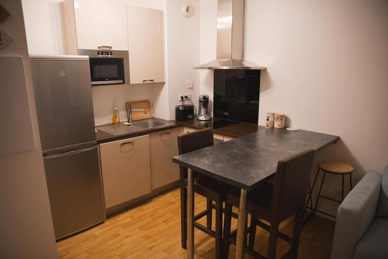 Au Reflet Du Pont Apartment La Riviere-Saint-Sauveur ภายนอก รูปภาพ