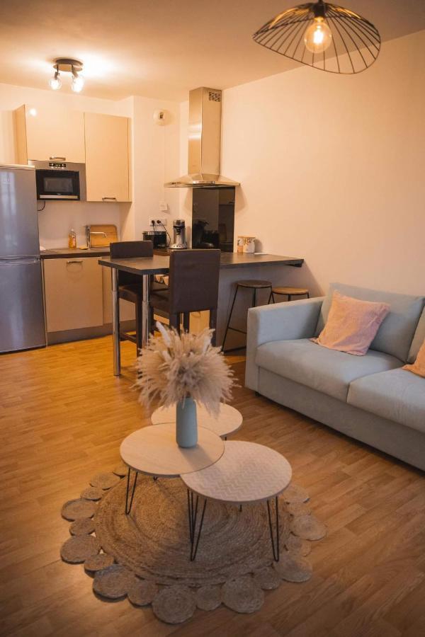 Au Reflet Du Pont Apartment La Riviere-Saint-Sauveur ภายนอก รูปภาพ